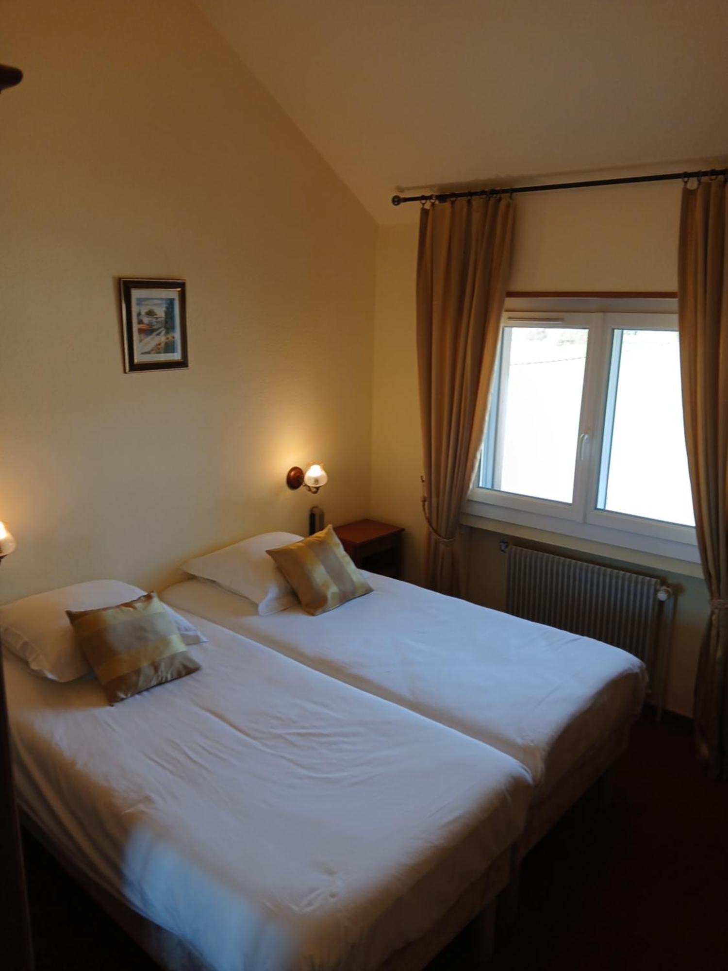 Hotel L'Oree Des Roches Saales ภายนอก รูปภาพ